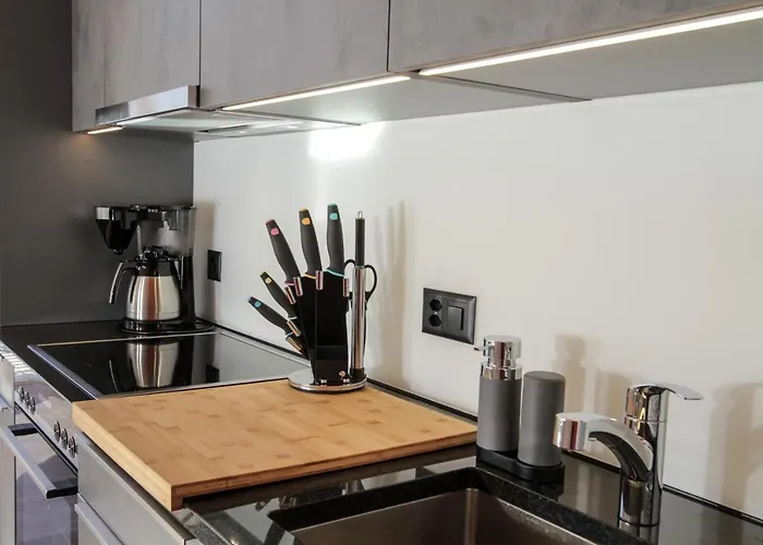 House Mojo Apartment