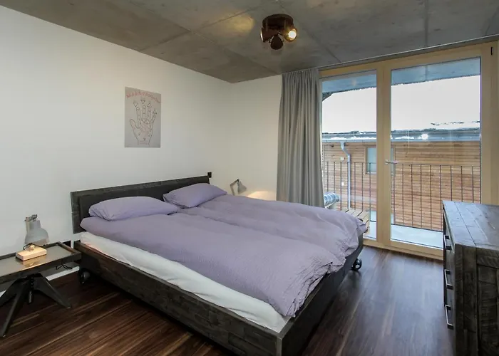 House Mojo アパート *