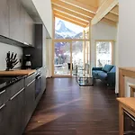 House Mojo Apartment *